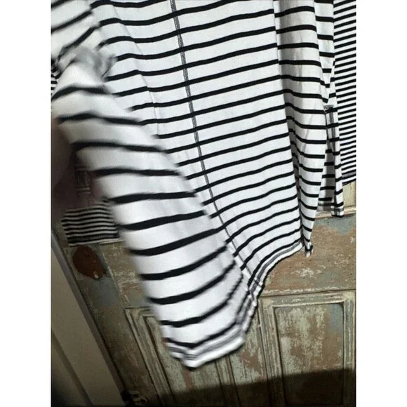 She + Sky Women’s Black And White Striped Tunic Long Sleeved L - Picture 7 of 11